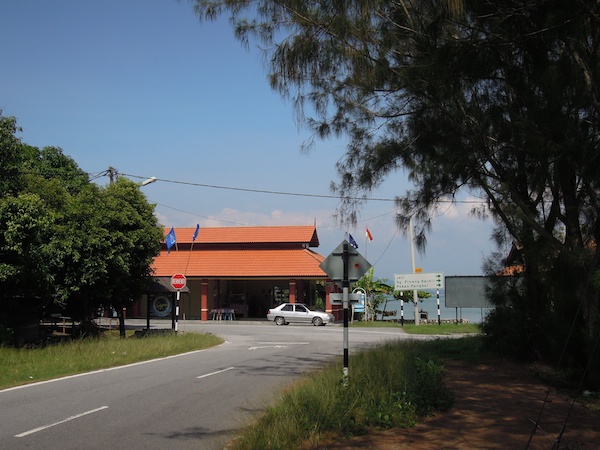 Pangkor food stall next to runway